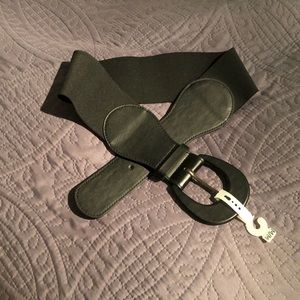 NWT Black Wide Belt
